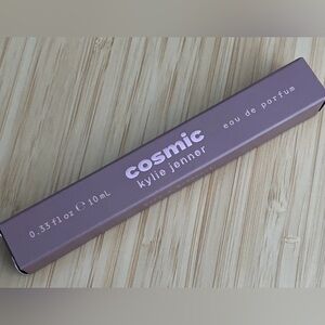 Kylie Cosmetics Cosmic | Box in Mauve Purple